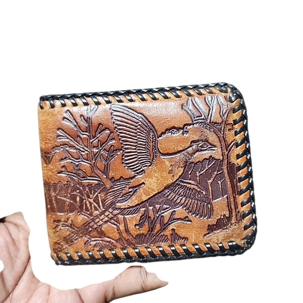 Mens Vintage Leather  Hand Tooled Hunting Scene Wallet